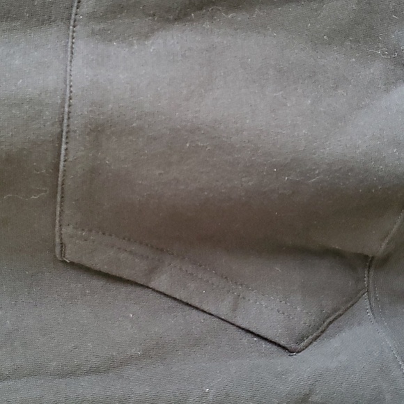 Black and green hoodie.‎ HAWAII..size medium. Very good used condition. - Picture 3 of 8